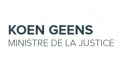 ​Geens restreint les publicités relatives aux jeux de hasard et renforce la participation des communes | Ministre de la Justice Koen Geens